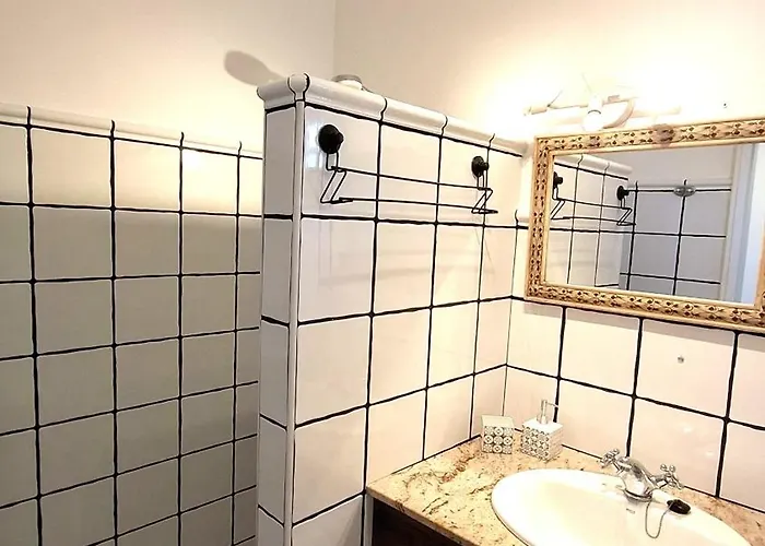 Corner A Un Paso De La Playa!